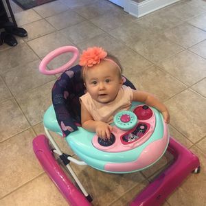 Meet your Posher, Joanie